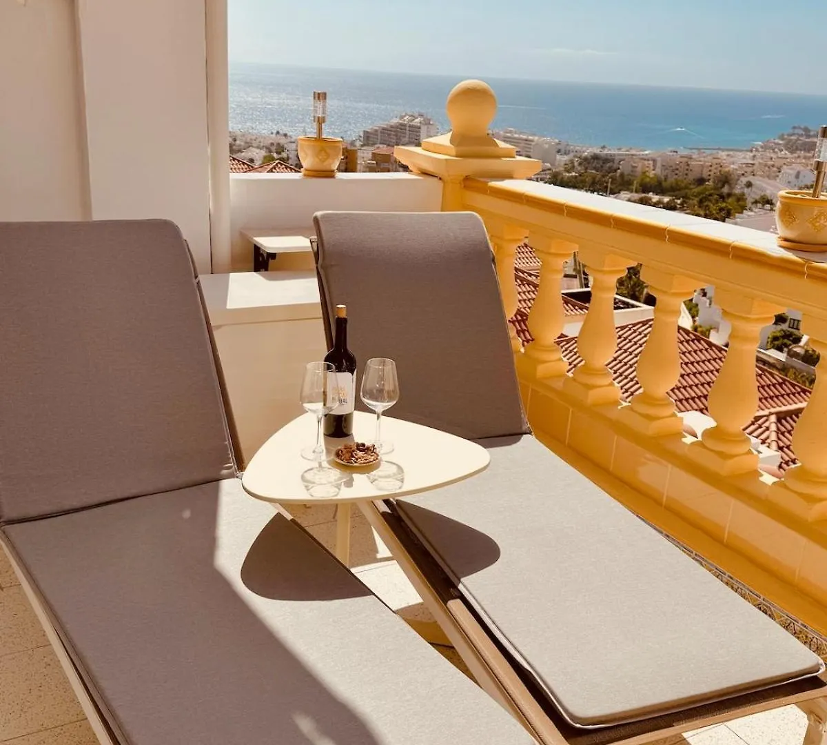 Tenerife Lovely Apartment With Ocean Mountain View Costa Adeje  Španělsko